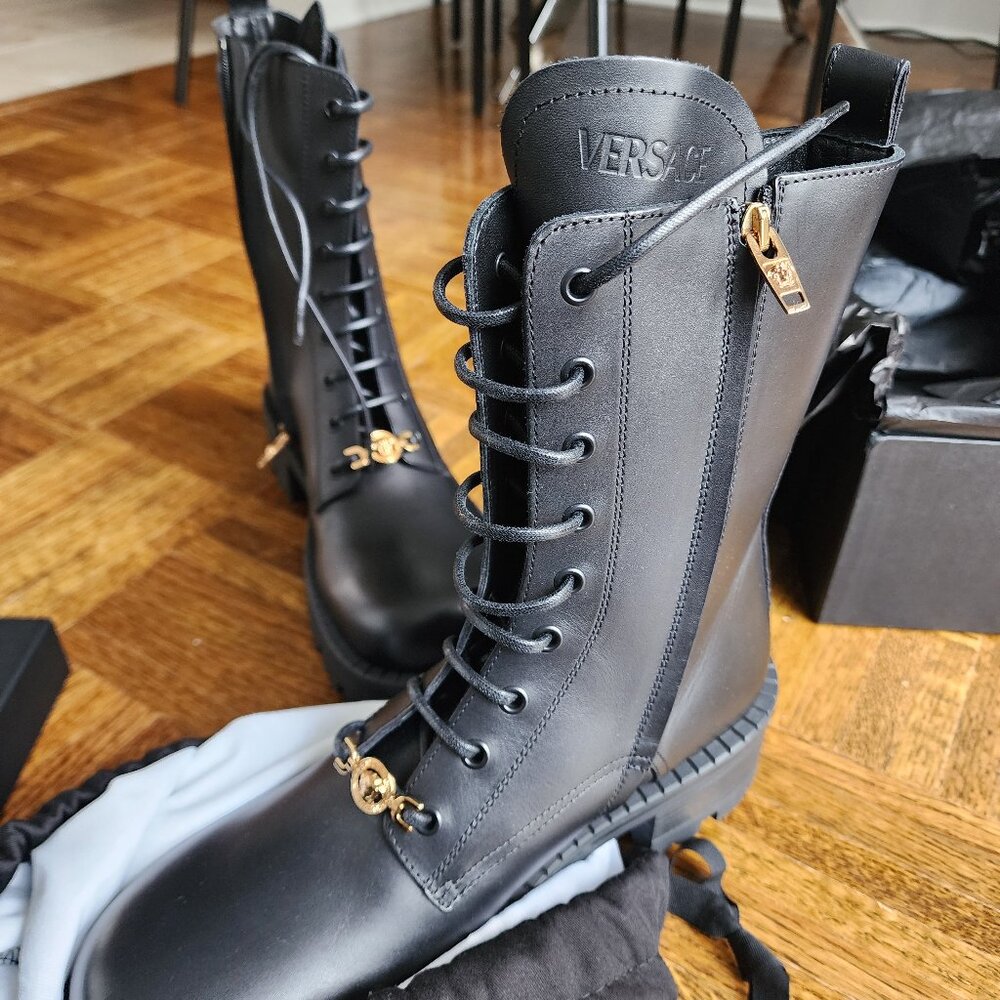 Versace Biker T.35 Vitelo / Medusa '95 Lace-Up Boots